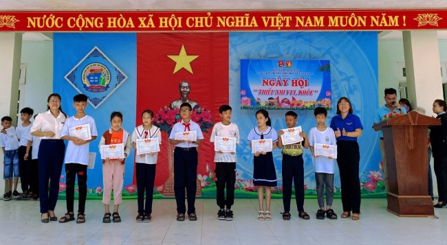 Phối hợp Liên đội trường TH Lê Văn Tám tổ chức Ngày hội "Thiếu nhi vui khoẻ"