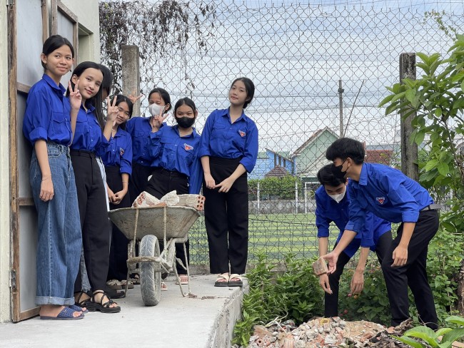Hà Lam: Chi đoàn khu phố 1 tổ chức tiếp nhận học sinh về sinh hoạt hè năm 2024