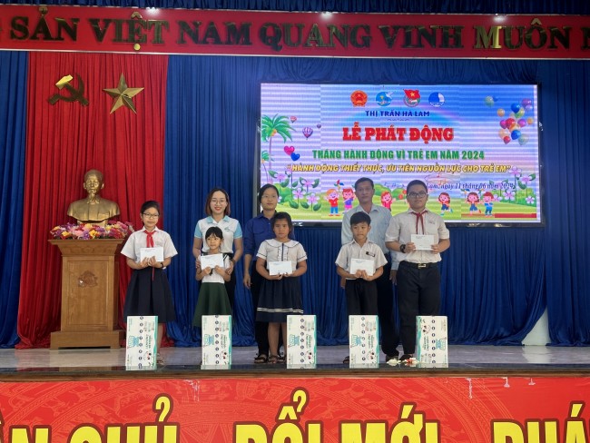 Đoàn thị trấn Hà Lam phối hợp tổ chức Lễ phát động Tháng hành động vì trẻ em năm 2024.