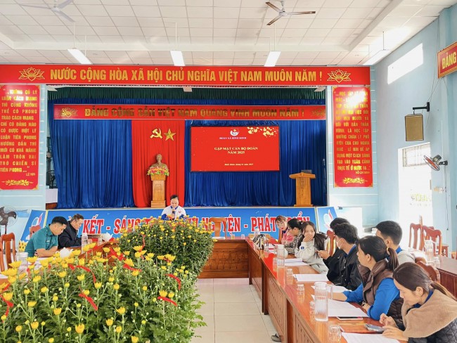 Bình Minh:  Tổ chức gặp mặt cán bộ đoàn năm 2025