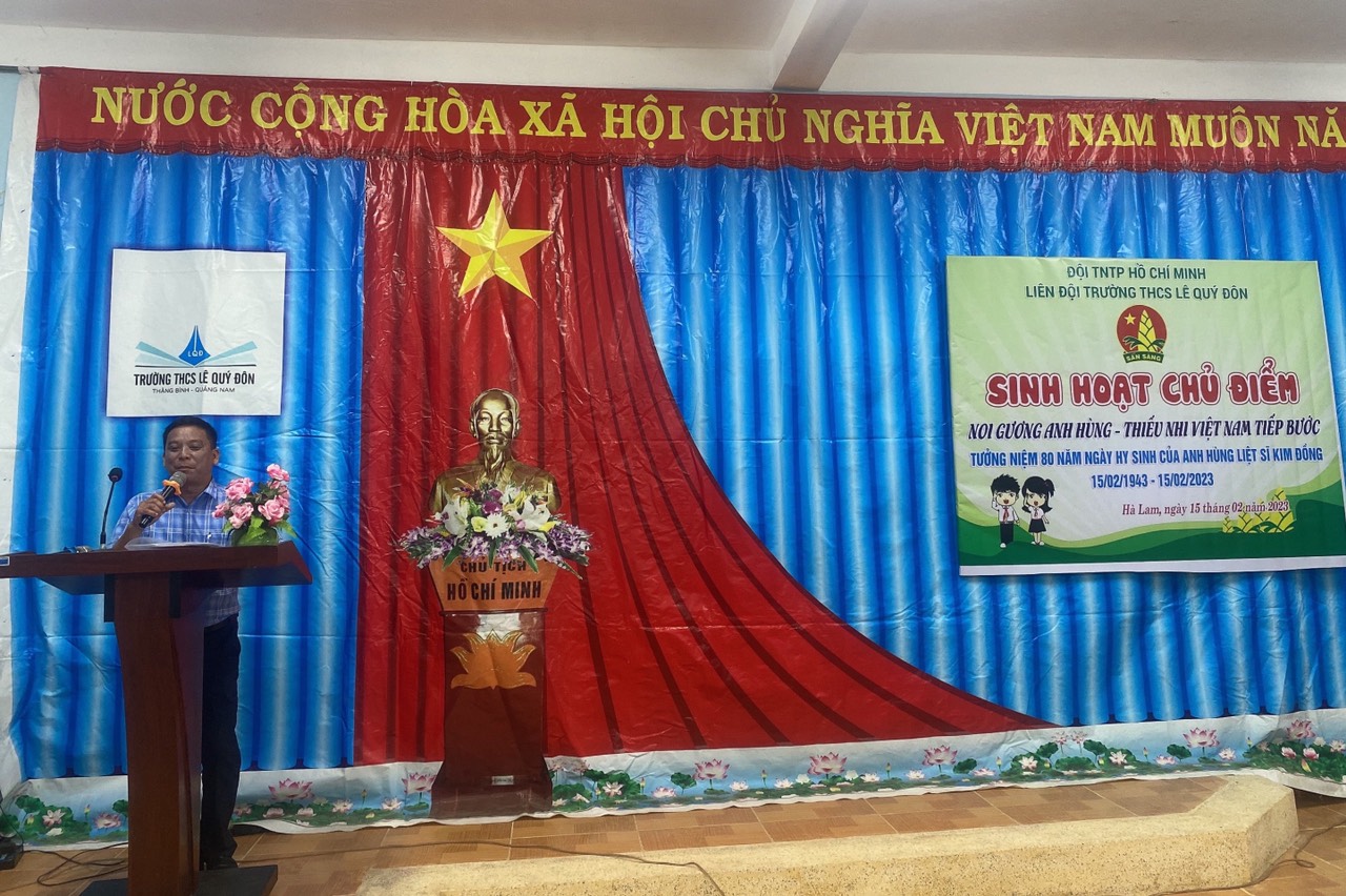 Liên đội Trường THCS  tổ chức chương trình tưởng niệm 80 năm ngày hy sinh của anh hùng liệt sỹ Kim Đồng.