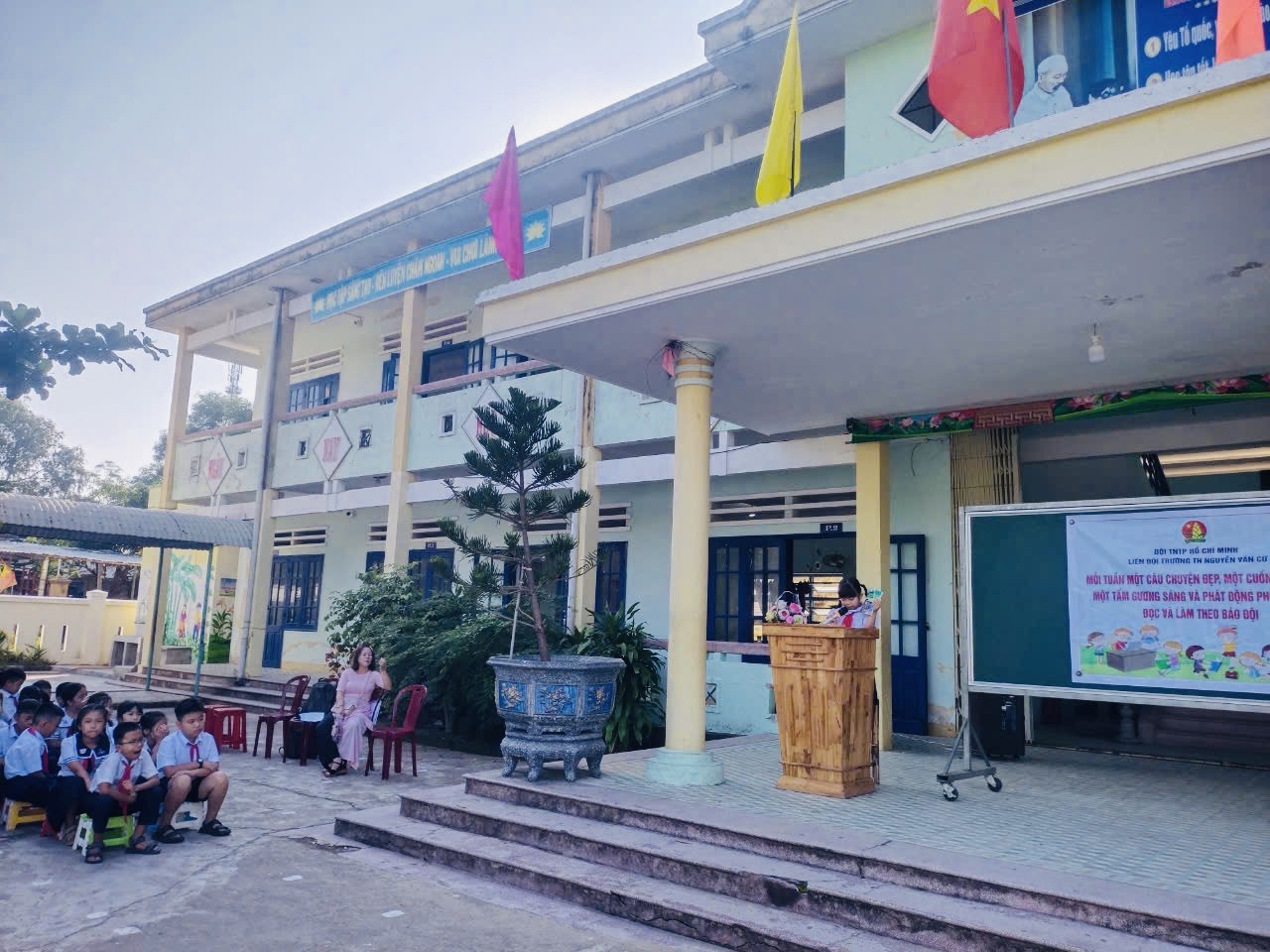 mỗi tuần 3