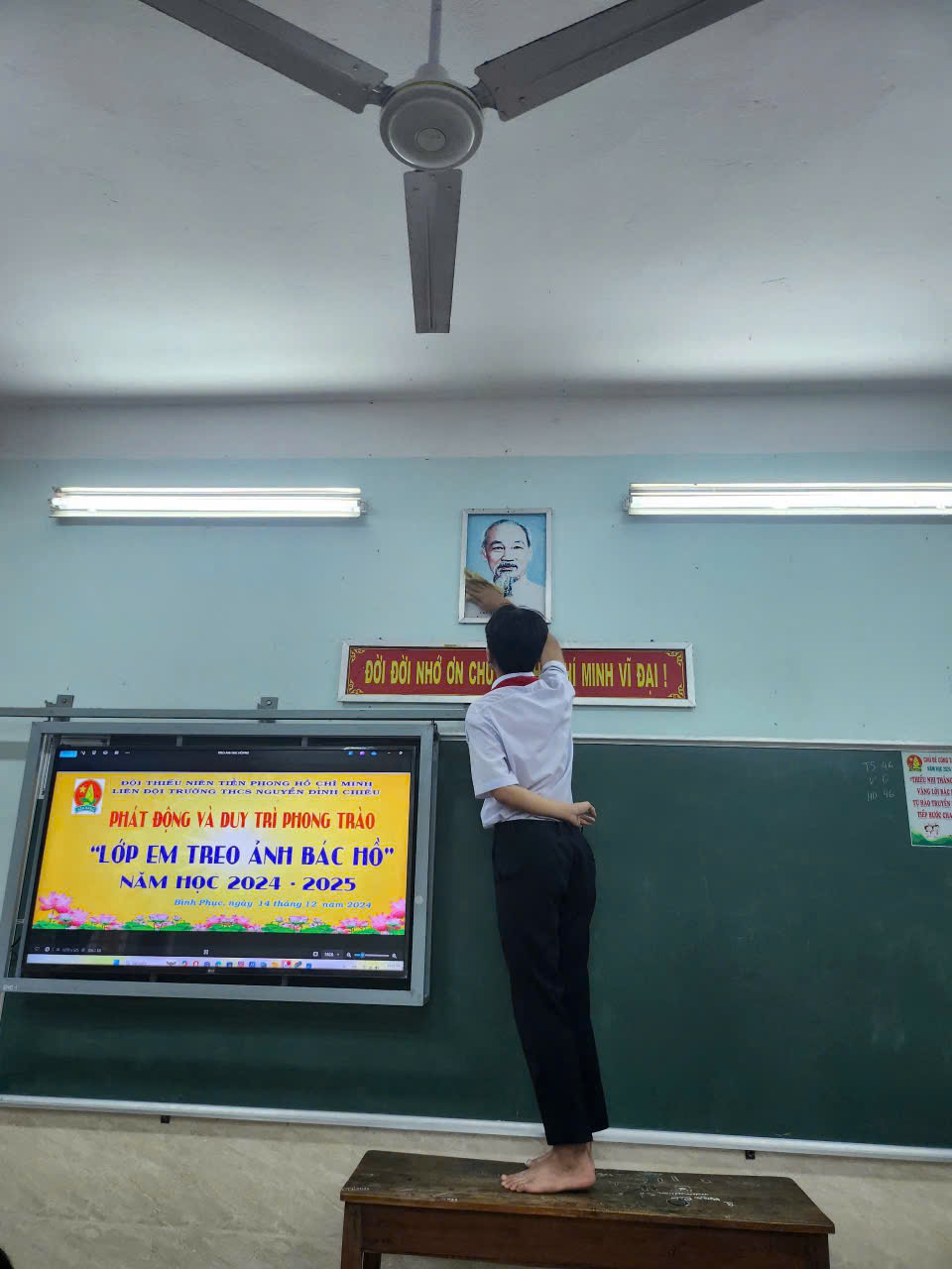 BÁC HỒ 1