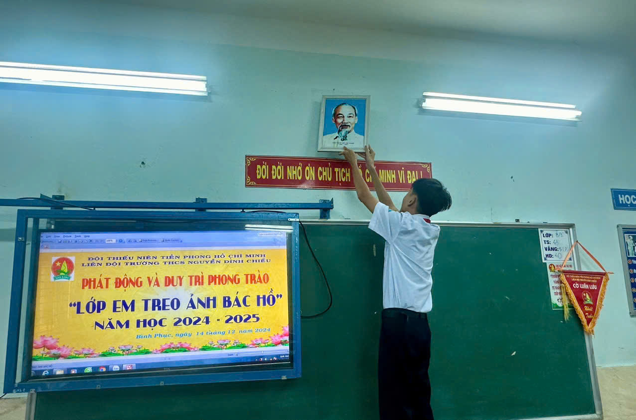 BÁC HỒ 4