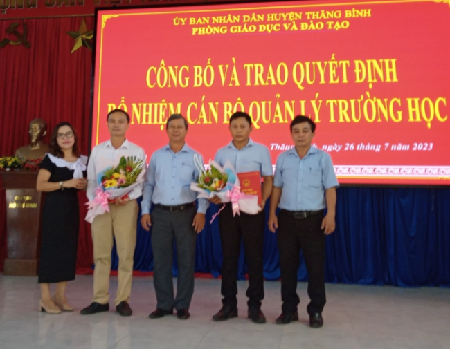 Thanh niên làm theo lời Bác