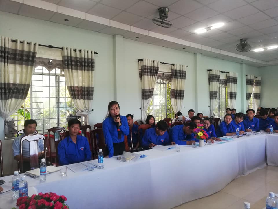 dvtn phat bieu tai dien dan