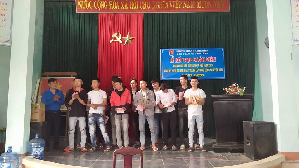Đoàn xã Bình Lãnh tổ chức Lễ kết nạp đoàn viên cho thanh niên trúng tuyển nghĩa vụ quân sự năm 2020