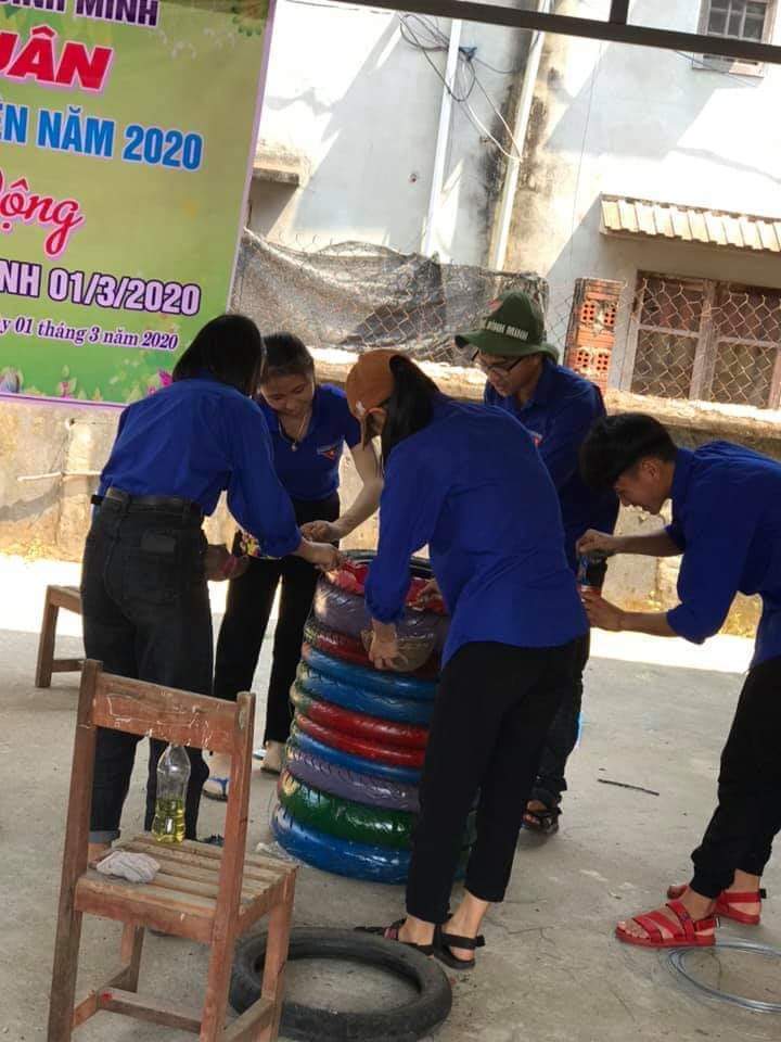 Tái chế thùng rác làm từ lốp xe