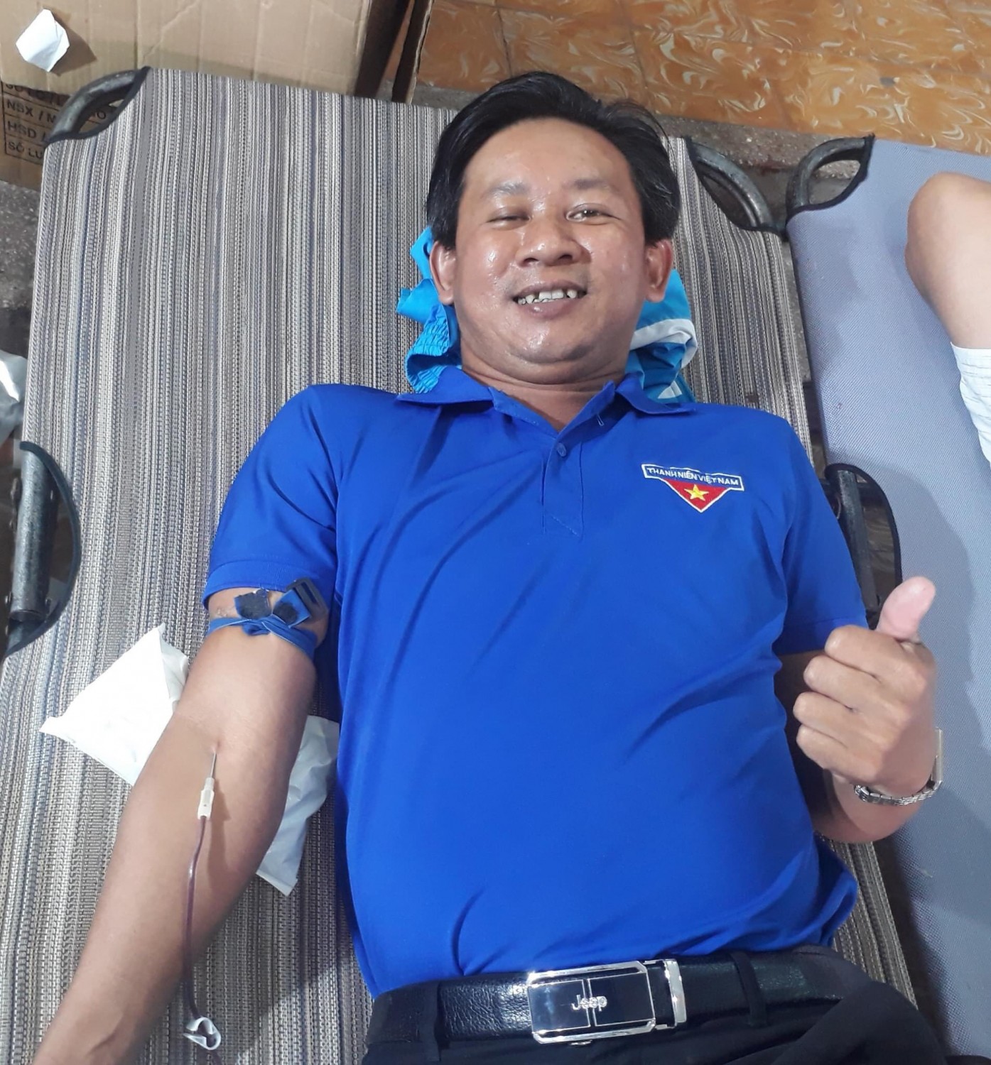 Thanh niên tham gia hiến máu lần thứ 12