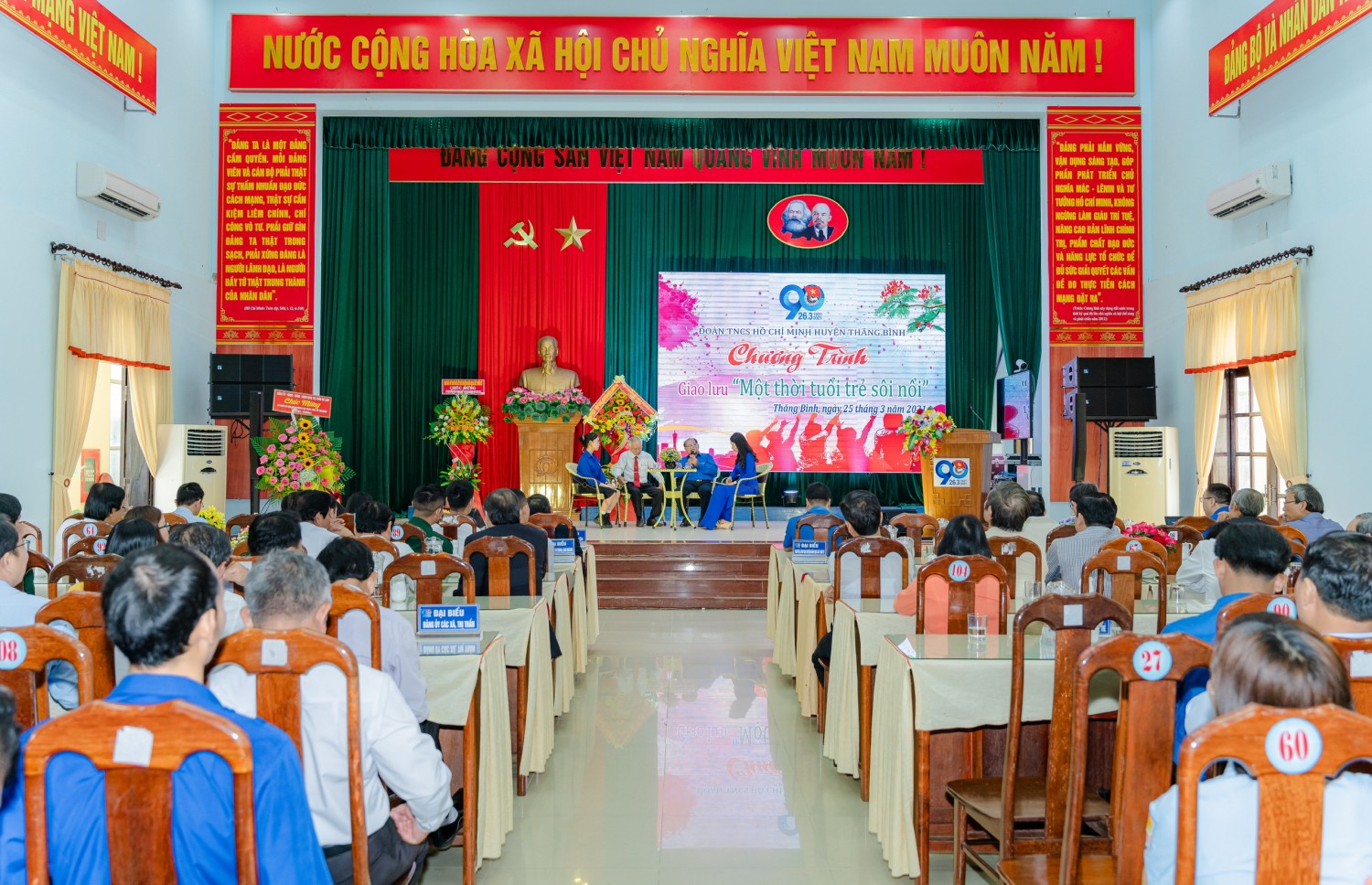 Giao lưu Một thời tuổi trẻ sôi nổi