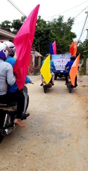 Đoàn xã Bình Tú tuyền truyền phóng chống covid -19