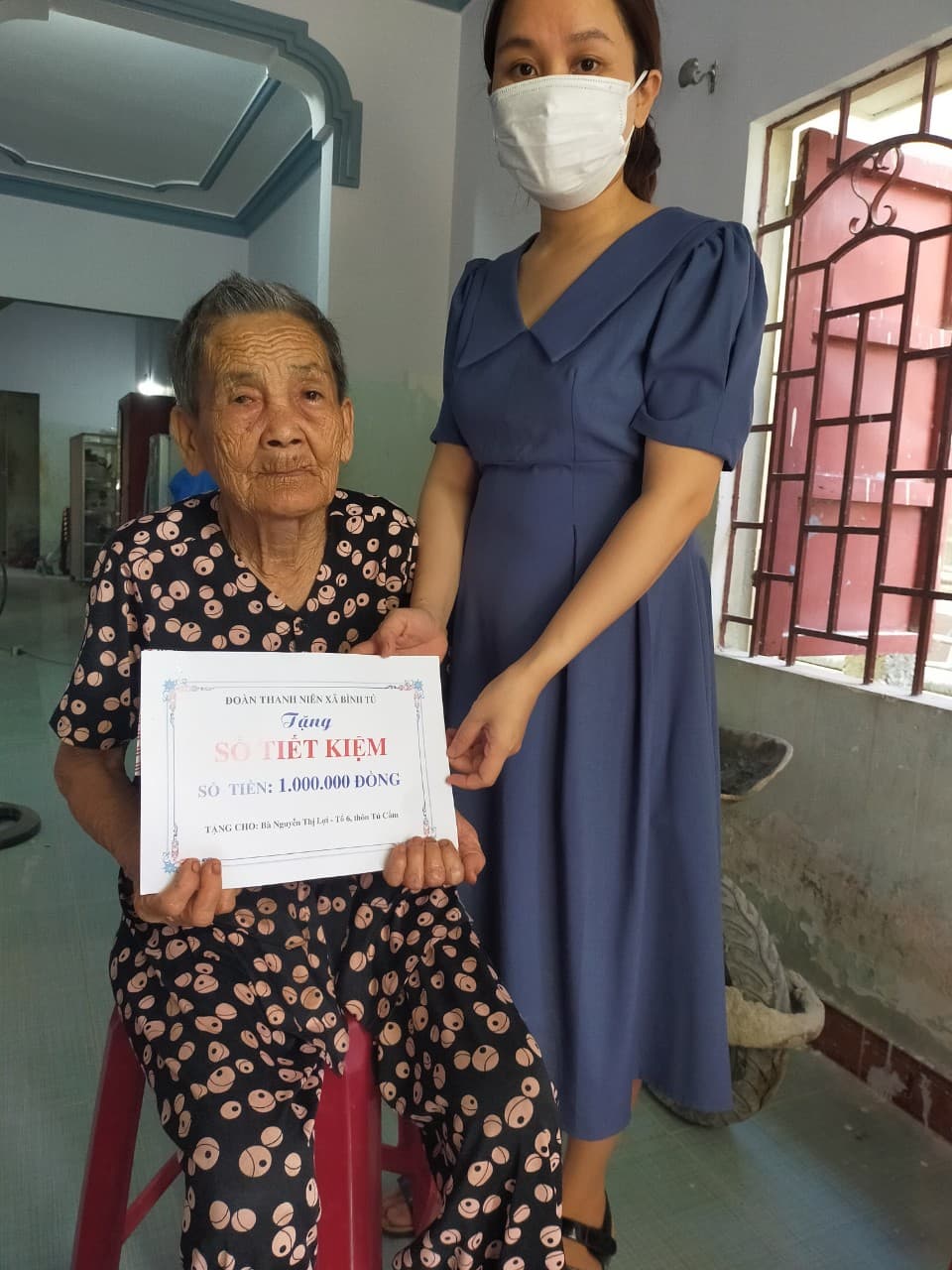 Đoàn xã Bình Tú thăm hỏi các gia đình chính sách nhân kỷ niệm 74 năm ngày thương binh liệt sĩ